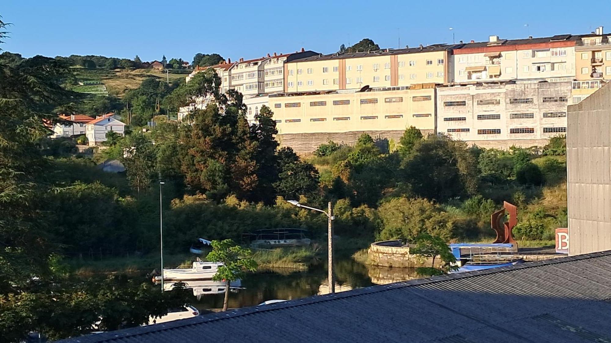 Apartamento La Ribera Betanzos Bagian luar foto